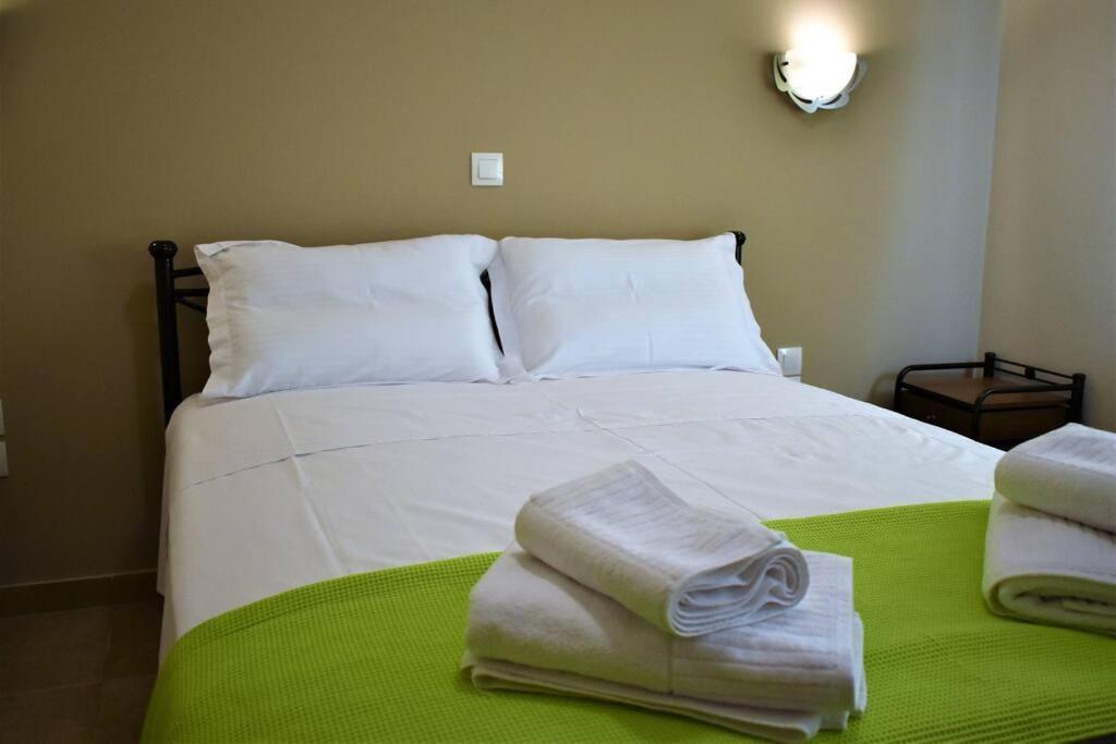 Smailis Apartment 1 Koroni  外观 照片