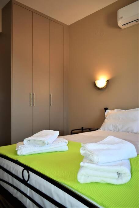 Smailis Apartment 1 Koroni  外观 照片