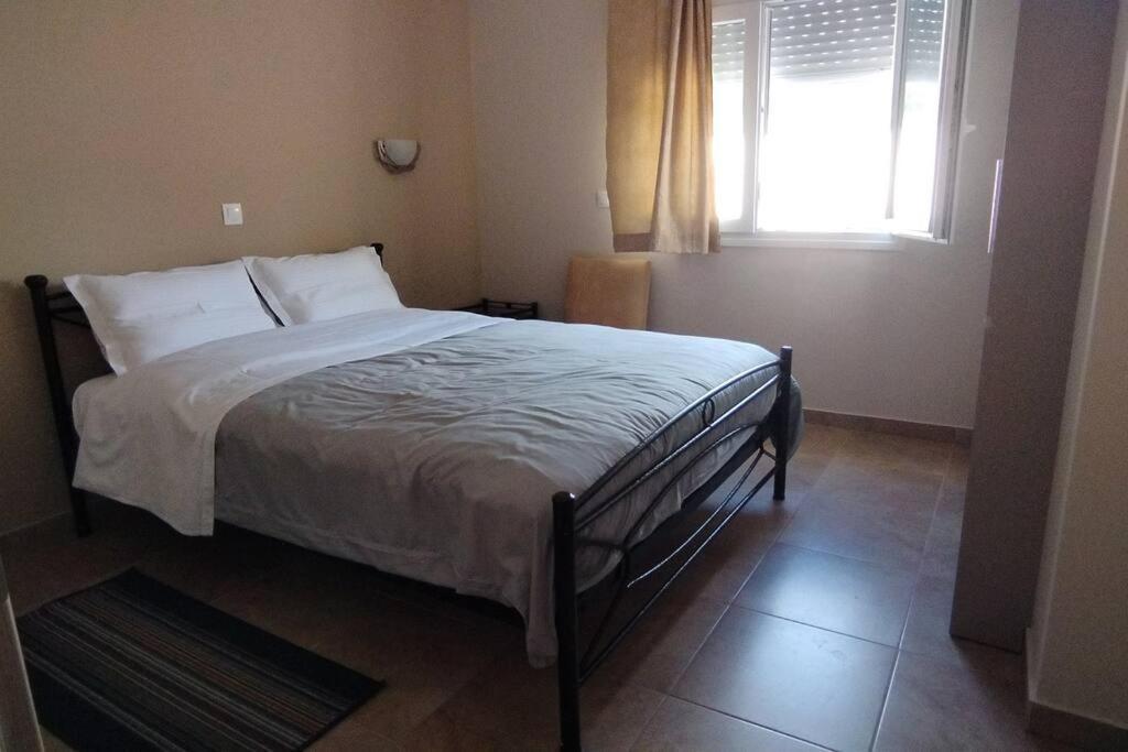 Smailis Apartment 1 Koroni  外观 照片