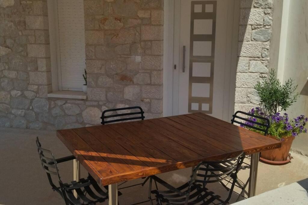 Smailis Apartment 1 Koroni  外观 照片